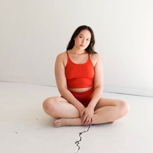 ARQ Crop Tank in Cadmium